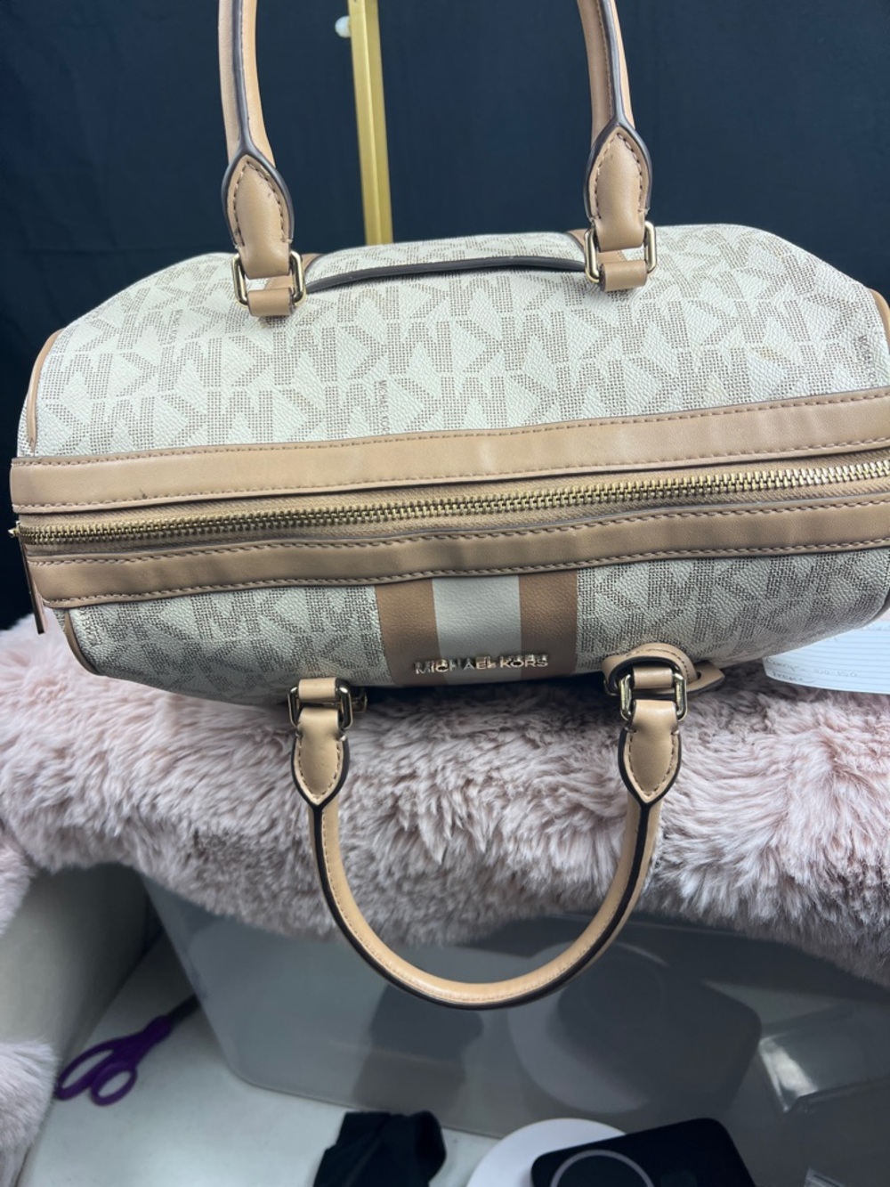 Michael Kors Bedford Travel Medium Duffle Satchel - Vanilla/Camel - Picture 5 of 10